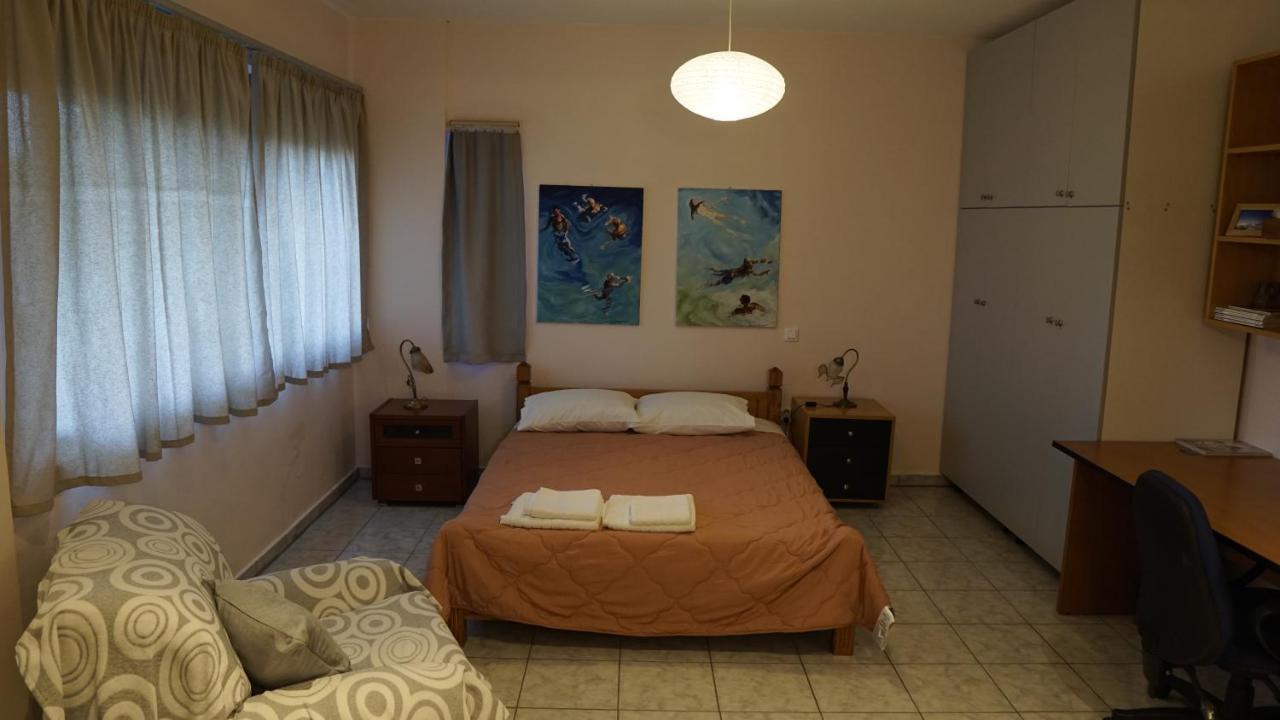 Romanos Patras Studio Zewnętrze zdjęcie