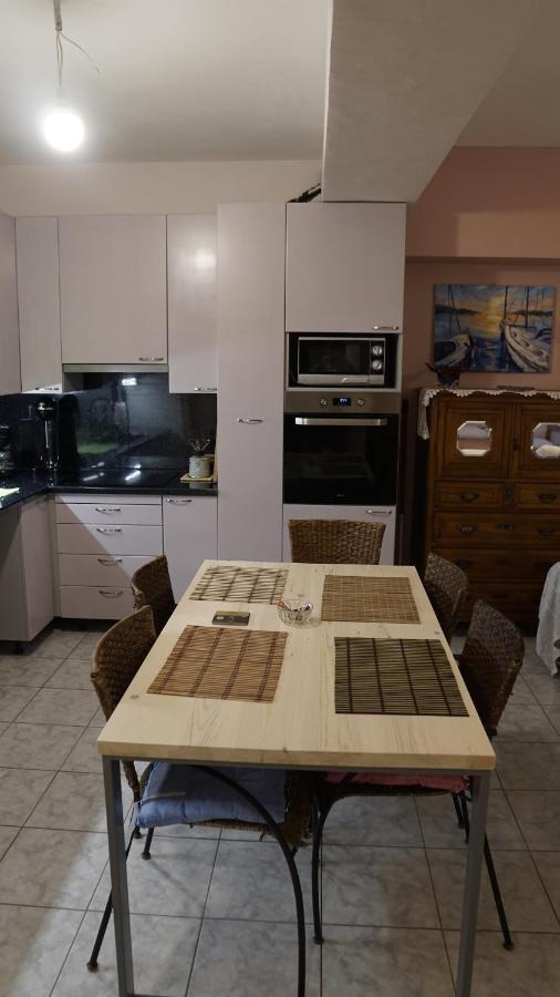 Romanos Patras Studio Zewnętrze zdjęcie
