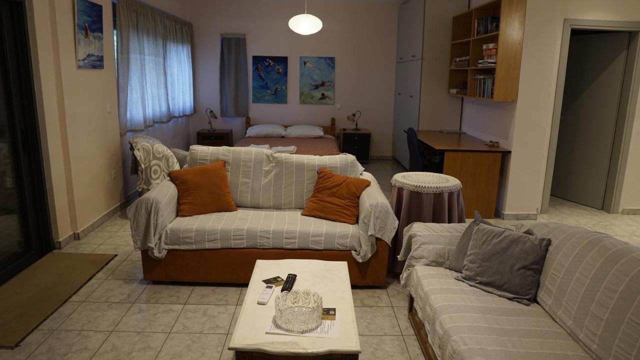 Romanos Patras Studio Zewnętrze zdjęcie